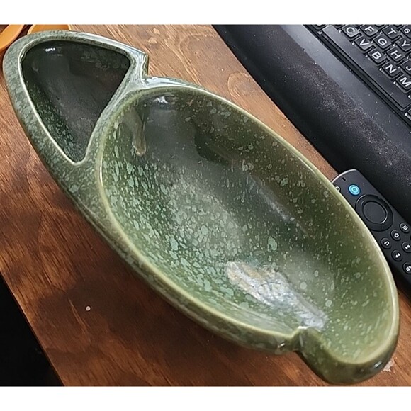 MCMDecor Other - Vintage Brush USA AT9 Console Bowl Green Speckled Mid Century Pottery